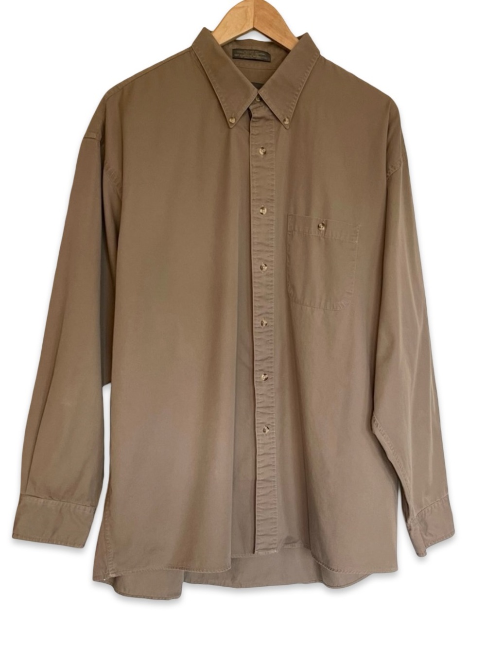 Vintage Men’s Courtenay brown collared button down shirt Tan button up shirt